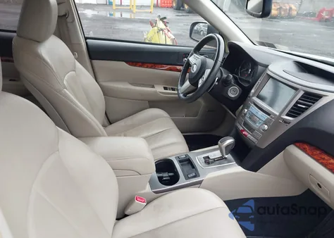 2010 Subaru Outback 2.5I Limited from USA, damaged, VIN 4S4BRBLCXA3373199